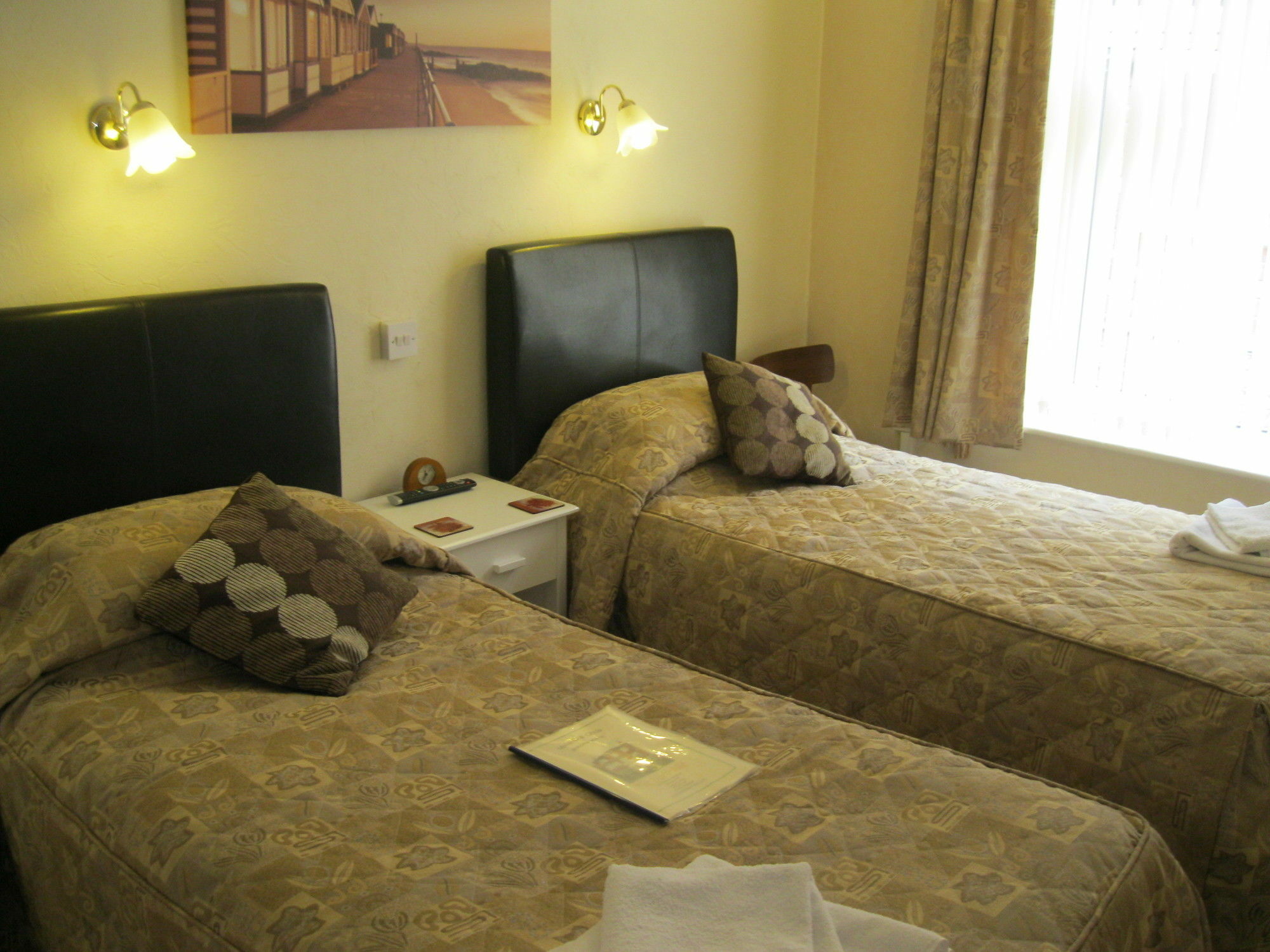 סקגנס The Northdale Hotel Ltd מראה חיצוני תמונה