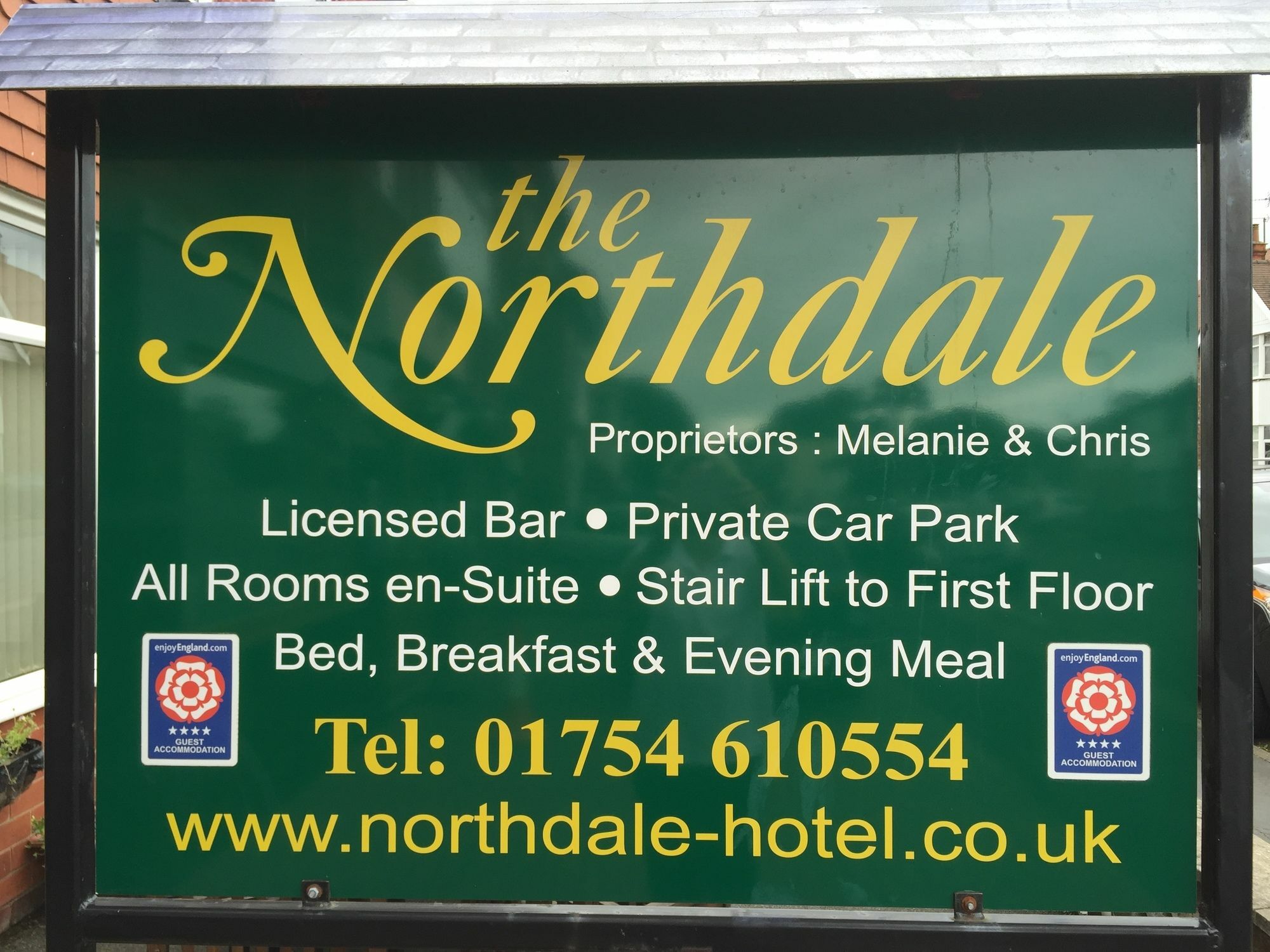 סקגנס The Northdale Hotel Ltd מראה חיצוני תמונה